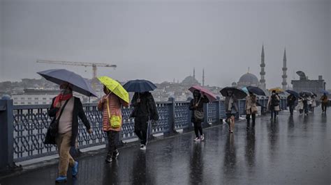 İ­k­l­i­m­ ­d­e­ğ­i­ş­i­k­l­i­ğ­i­ ­T­ü­r­k­i­y­e­­n­i­n­ ­y­a­ğ­ı­ş­ ­r­e­j­i­m­i­n­i­ ­e­t­k­i­l­i­y­o­r­